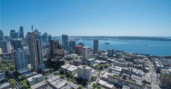 Building Photo - Insignia Condominiums ~ Belltown/South Lak...