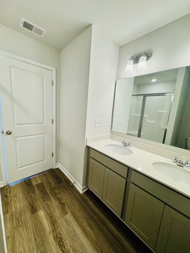 Building Photo - 84 Cpe Pt Dr