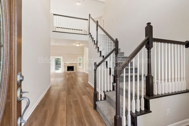 Building Photo - 3508 Chauncey Rd