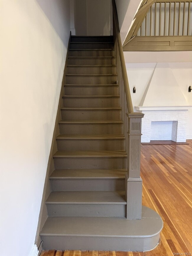 Building Photo - 35-25 190th St