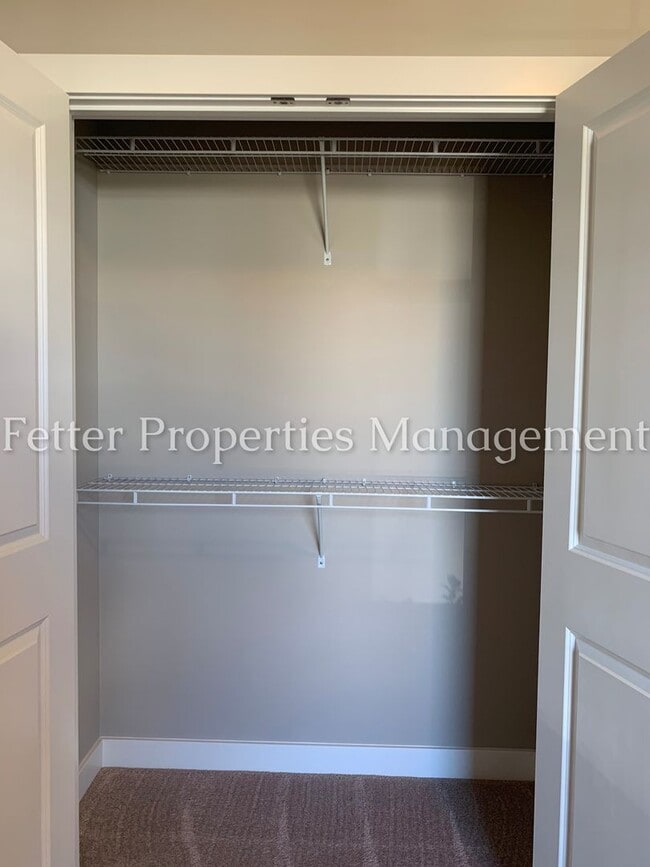 Building Photo - Northside 3 Bedroom 2 Bath Ready for you T...