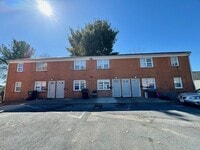 Building Photo - Two Bedroom Apartment for Rent