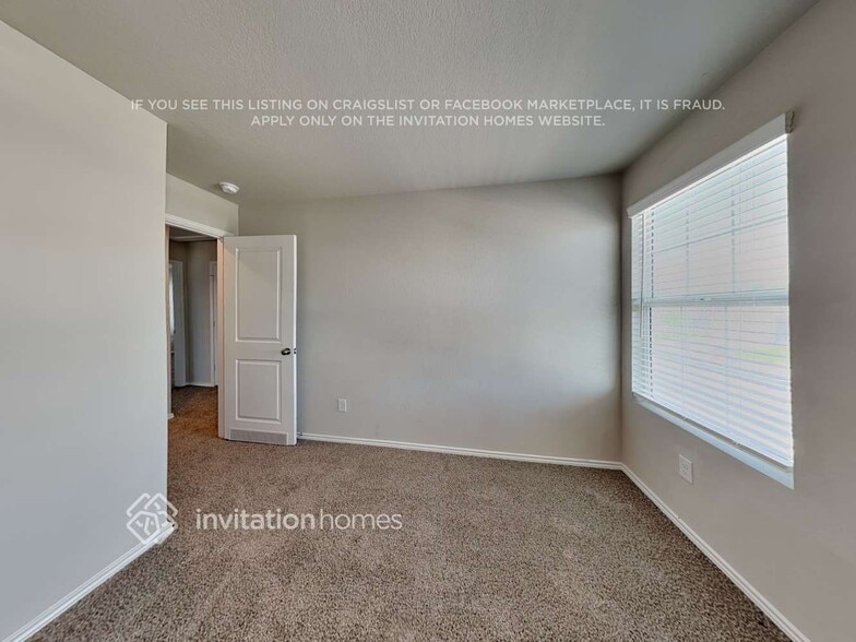 Building Photo - 5730 Verracio Ct