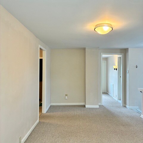 Building Photo - 1688 Dayton Ave