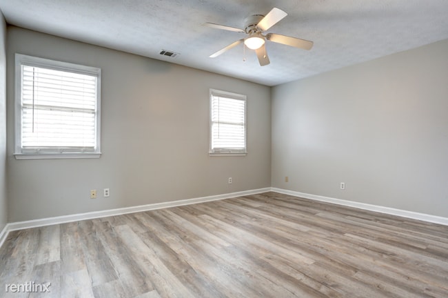 Building Photo - 2 br, 3 bath Townhome - 2844 Webb Bridge Rd.