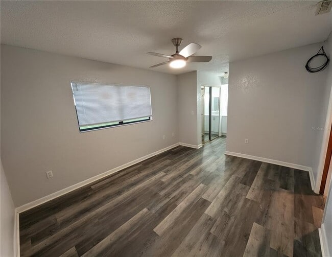 Building Photo - 5635 Struthers Ct
