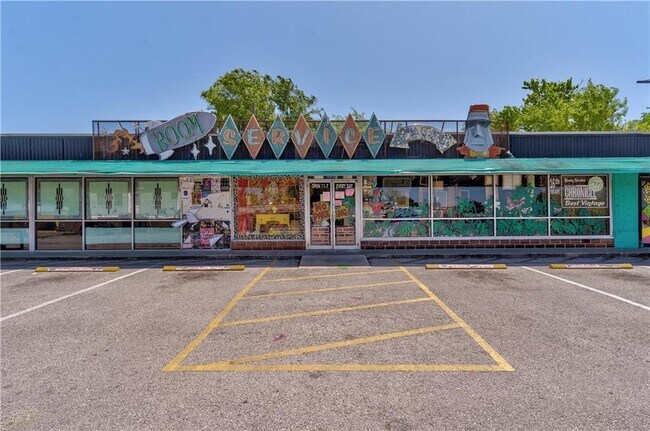 Building Photo - 5114 Avenue G