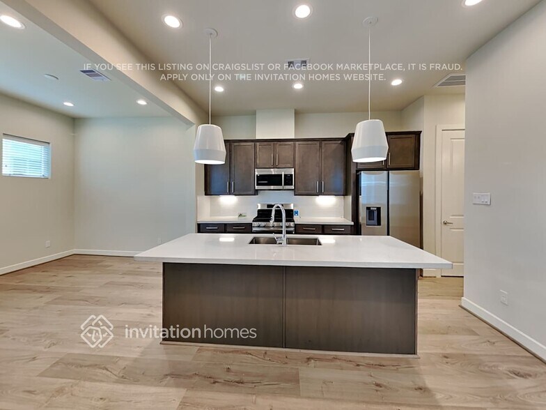 Building Photo - 12403 Imperial Lk Ln