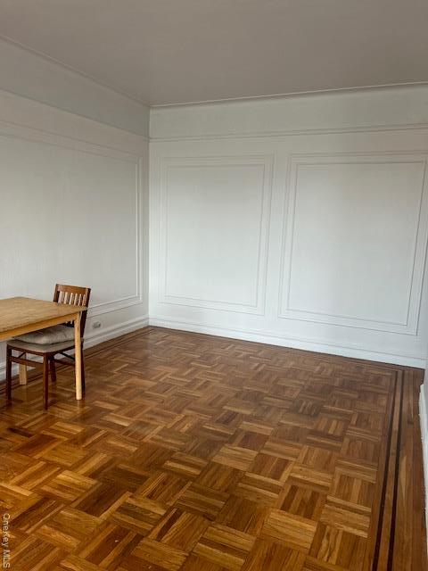 Building Photo - 754 Brady Ave