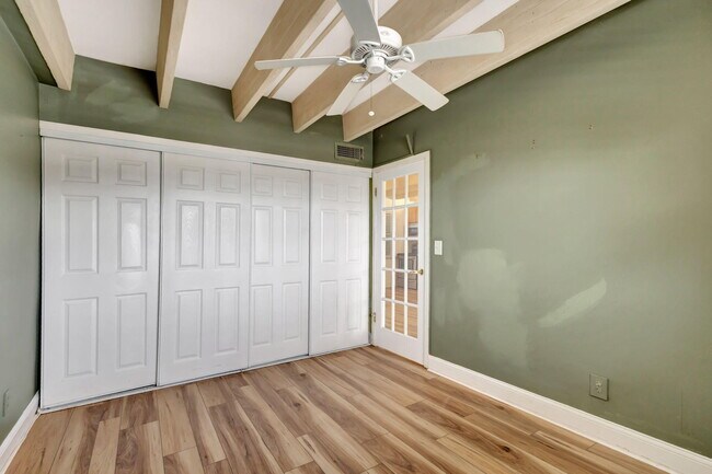 Building Photo - 4500 S Ocean Blvd