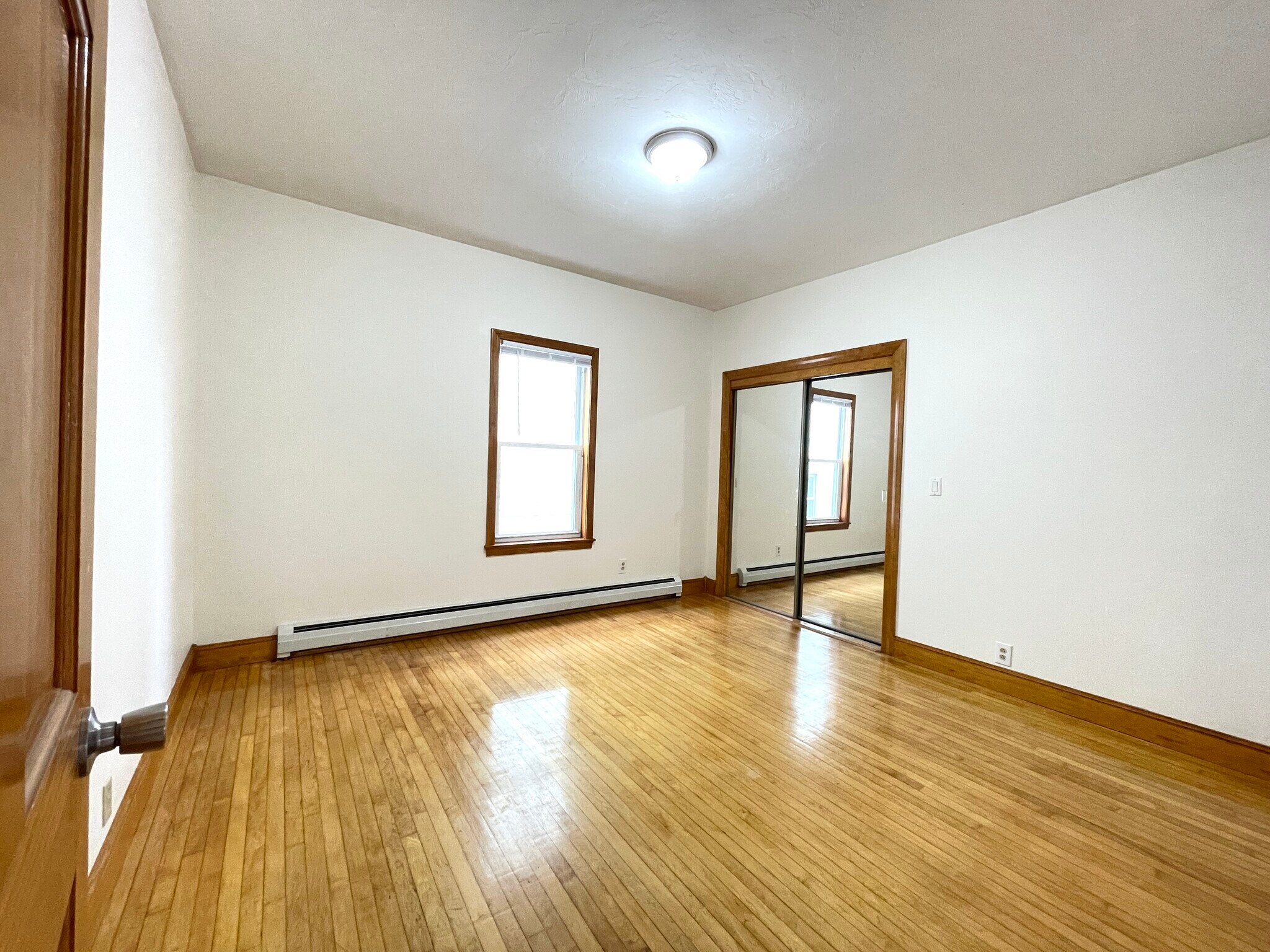 Building Photo - 18 Ames St