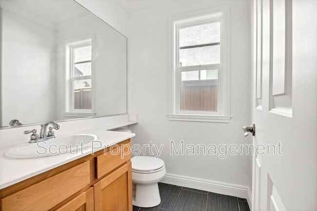 Building Photo - 33554 Cedar Creek Ln