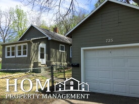 Building Photo - 725 N 6th St