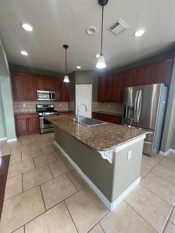 Building Photo - 2513 Flycatcher Cove Dr