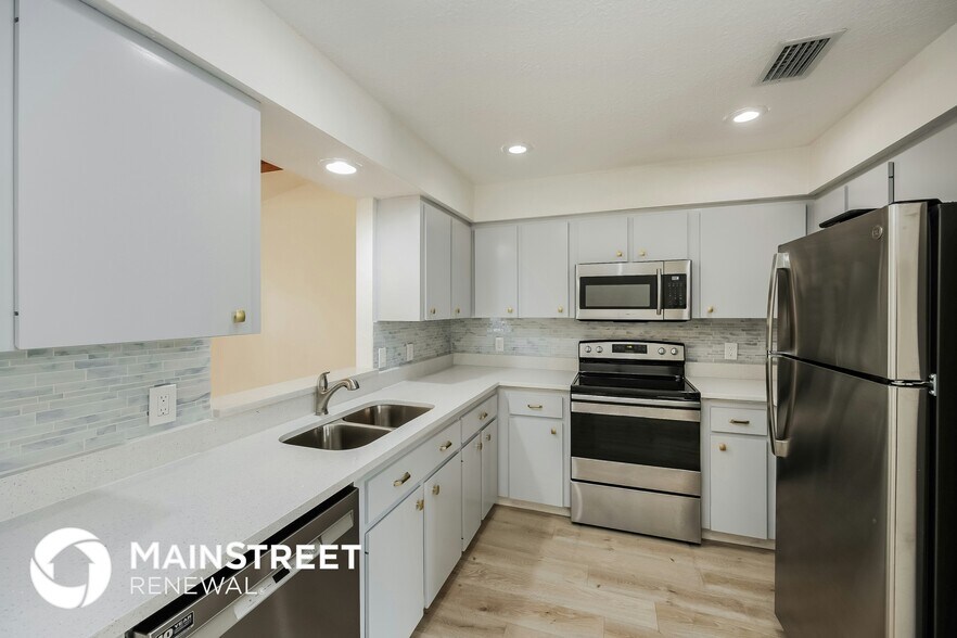 Building Photo - 1401 Kirkwood St