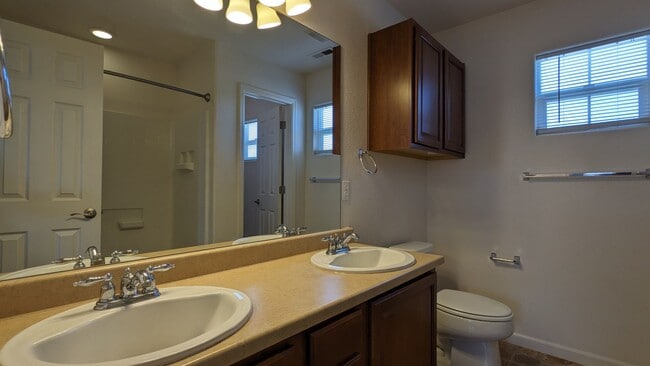 Building Photo - 11842 Asplund Grove