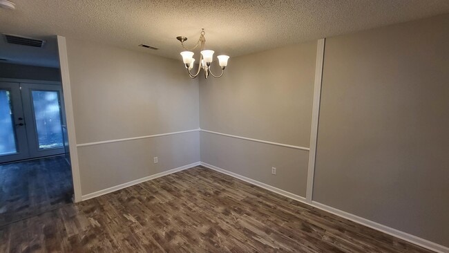 Building Photo - 12811 Mosby Ln