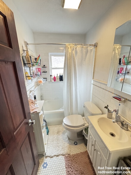 Building Photo - 66 Kirkwood Rd