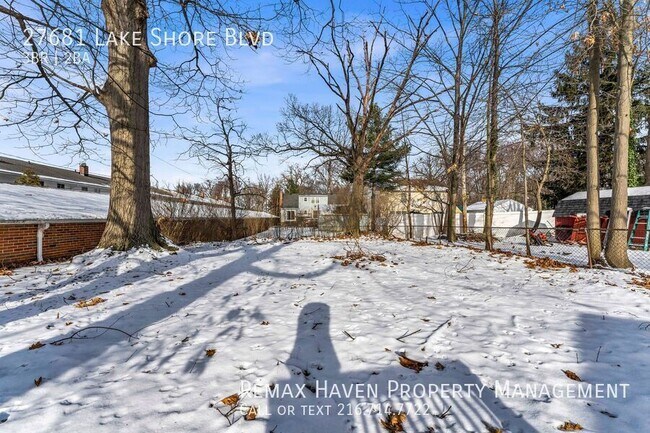 Building Photo - 27681 Lake Shore Blvd-