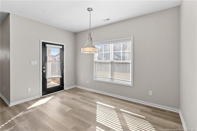 Building Photo - 120 Chatfield Dr.