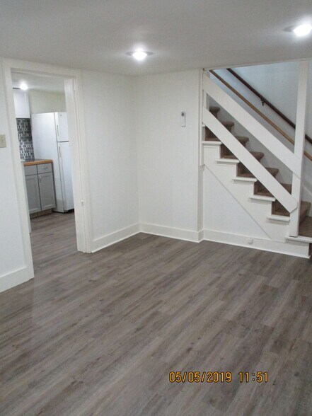 Building Photo - 47 S Sterley St