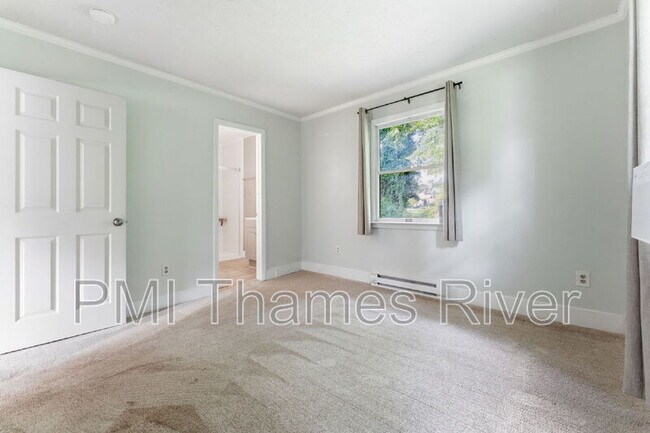 Building Photo - 33 Lodus Ct