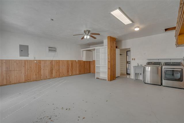 Building Photo - 3273 Lackland Rd