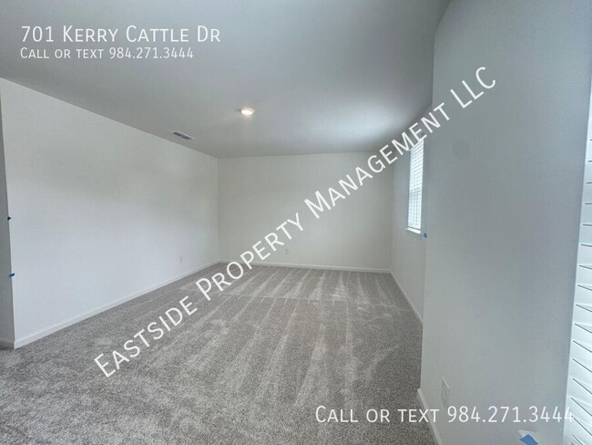 Building Photo - 701 Kerry Cattle Dr