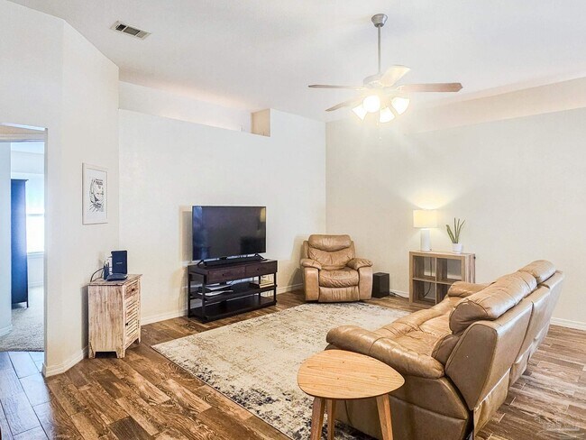 Building Photo - 9743 Brookstone Way