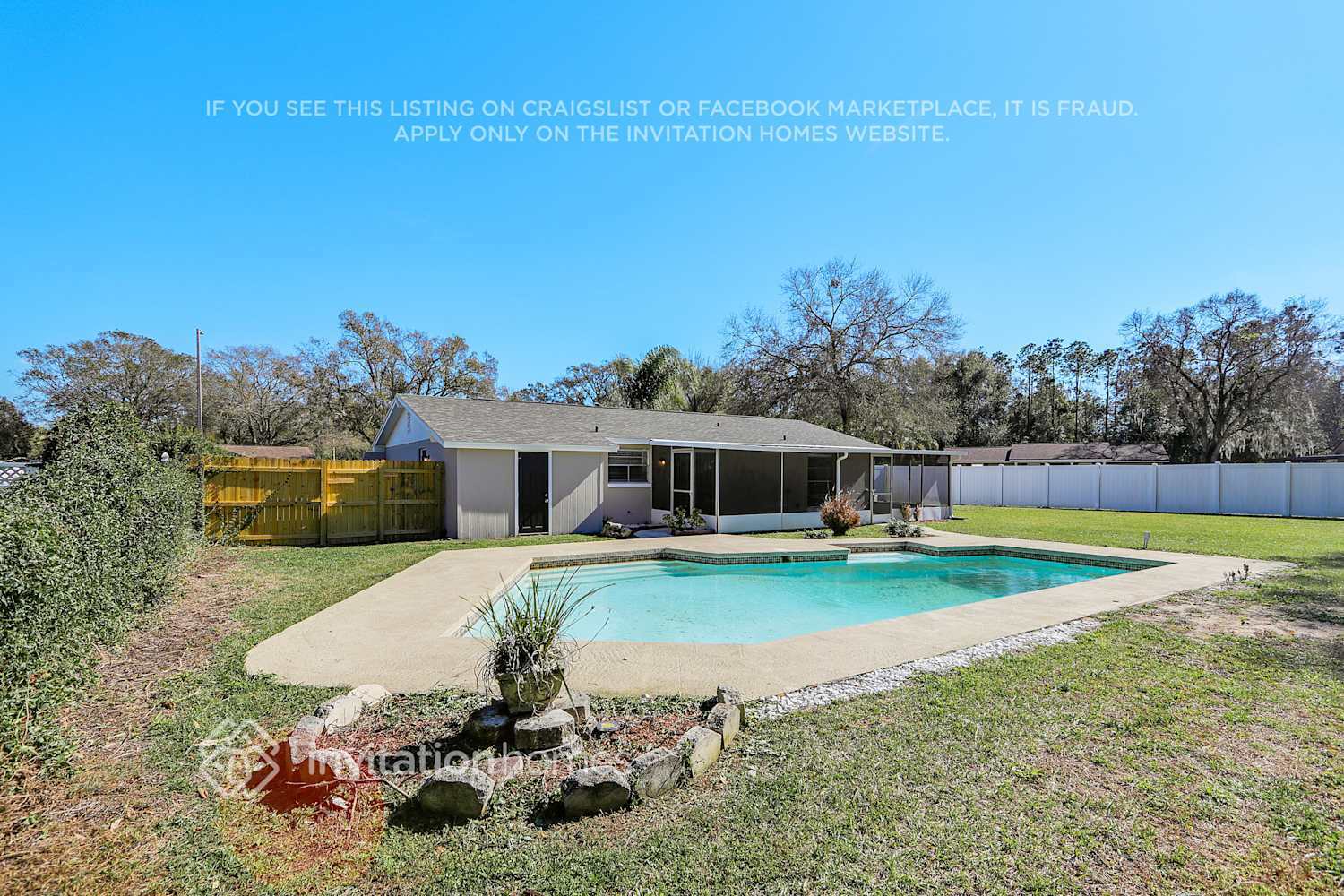 Building Photo - 225 Nita Dr
