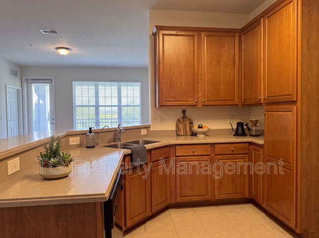 Building Photo - 11251 Campfield Dr