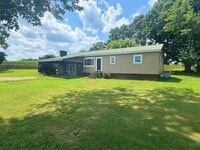 Building Photo - North Iredell - 3 Bedroom / 2 Bathroom