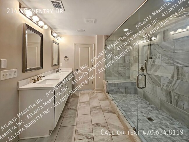 Building Photo - 2142 Coventry Dr