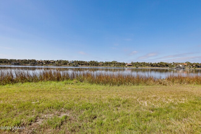 Building Photo - 906 Ocean Marina Dr