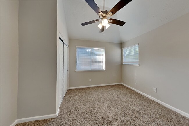 Building Photo - 16423 Concord Falls Ln