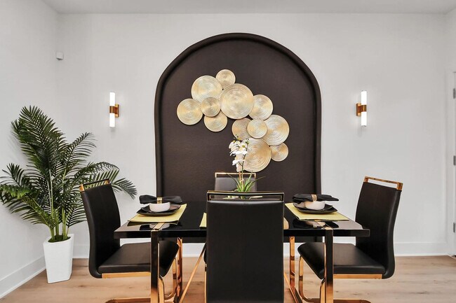 Building Photo - 3620 Du Bois St