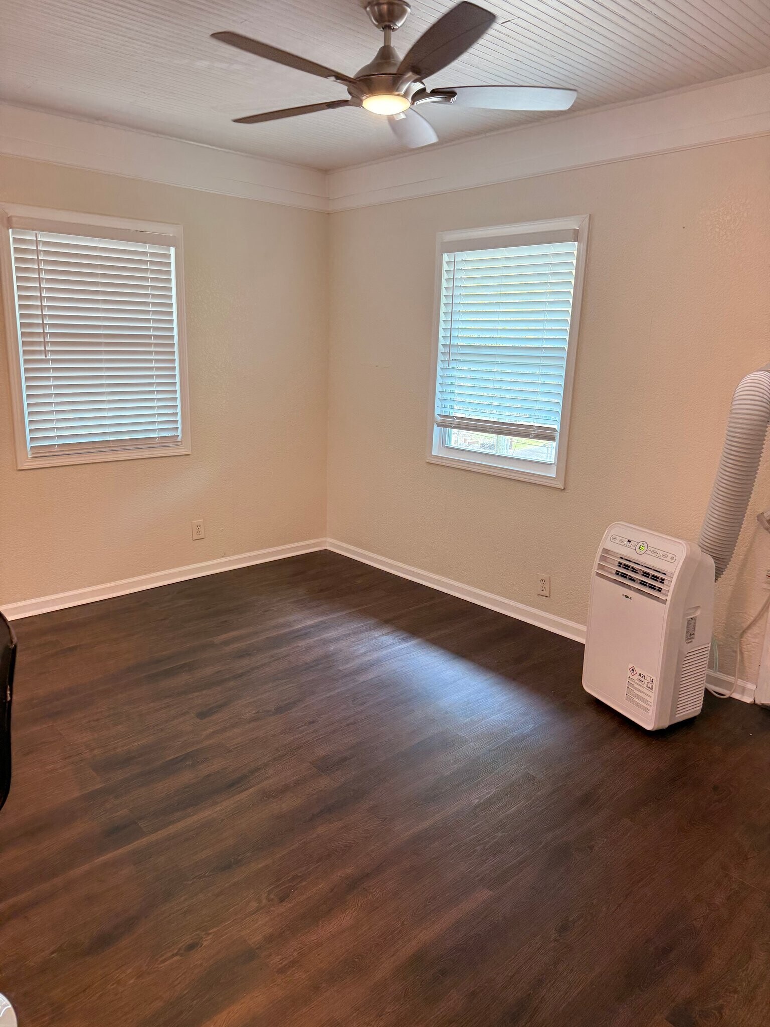 Building Photo - 4201 N Nebraska Ave