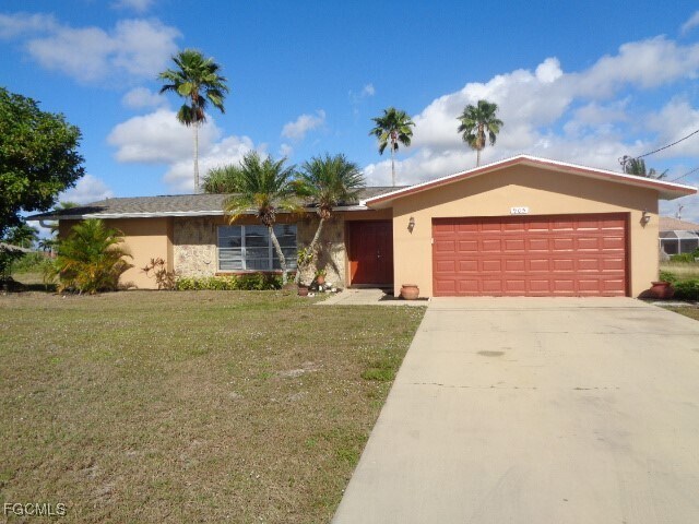 Primary Photo - 905 SW 40th Terrace