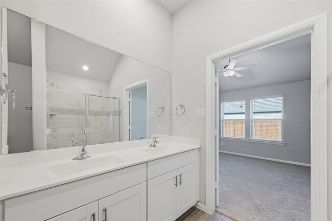 Building Photo - 501 Big Bnd Pkwy