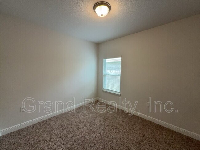 Building Photo - 3757 Hawks Landing Cir