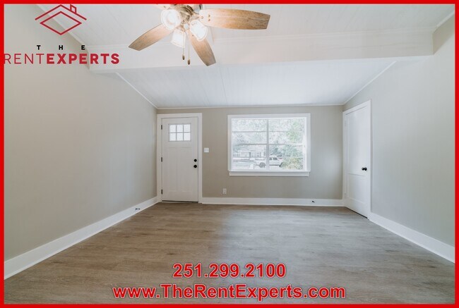 Building Photo - 1377 W Riviera Dr