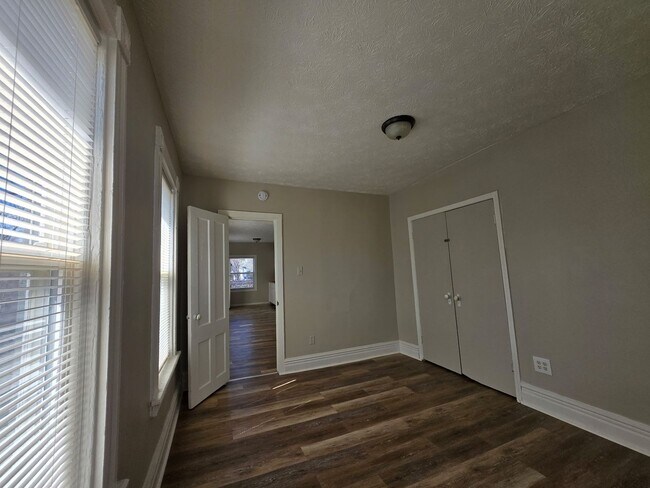 Building Photo - 15 Edmonds St