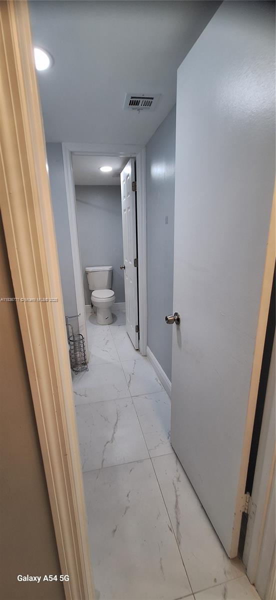 Building Photo - 3300 Spanish Moss Terrace