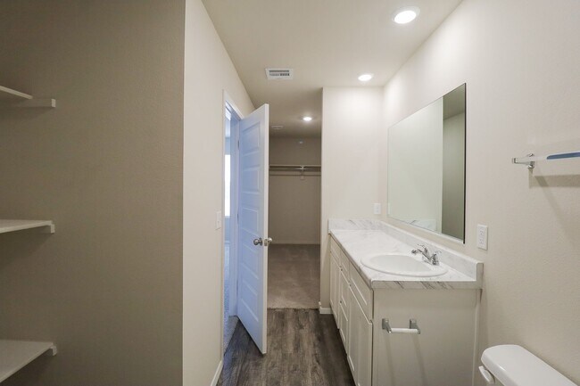 Building Photo - 1506 S 83rd St