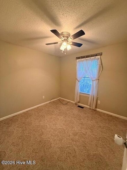 Building Photo - 991 Hardesty Loop Rd