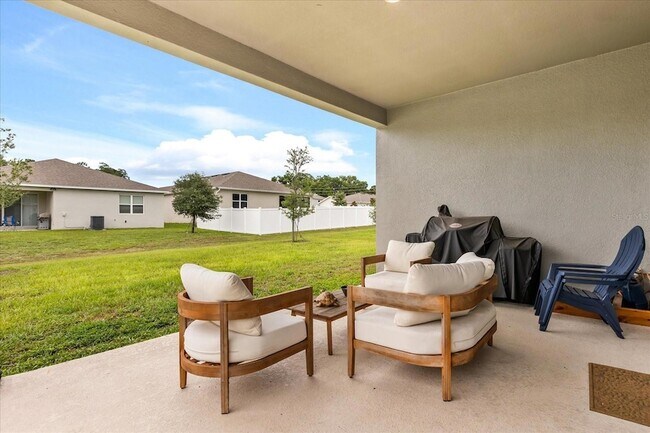 Building Photo - 1020 River Otter Wy