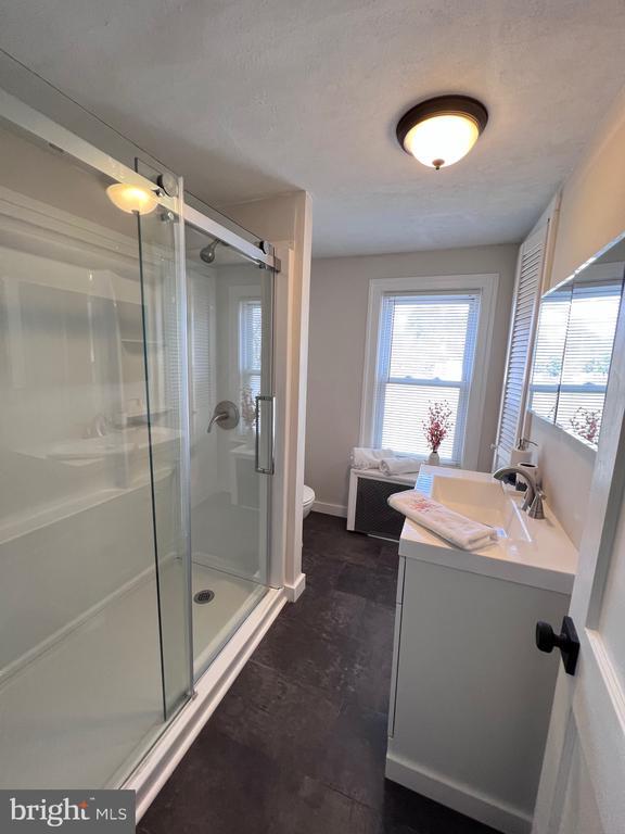 Building Photo - 629 White Horse Ave