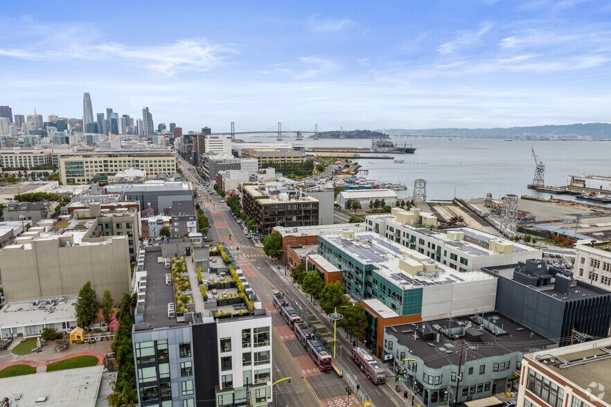 Alternate Community Image - Brick + Iron Lofts at Dogpatch