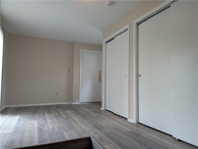 Building Photo - 707 Bell Rd