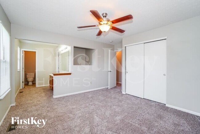 Building Photo - 866 Campanula Ct